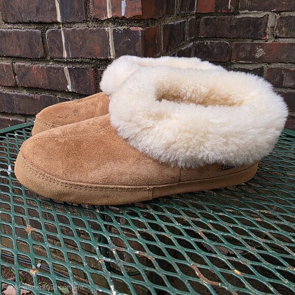 Acorn Size 8 Genuine Austrailian Sheep Fur Slippers Oh Ewe Shearling Bootie Sz 8 - Picture 1 of 5